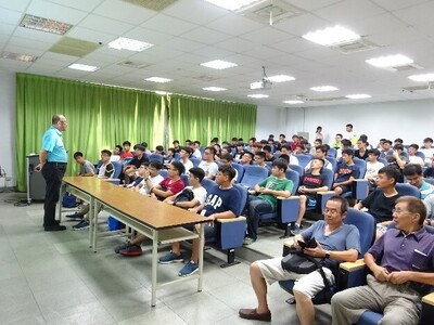 106學年度新生家長座談會